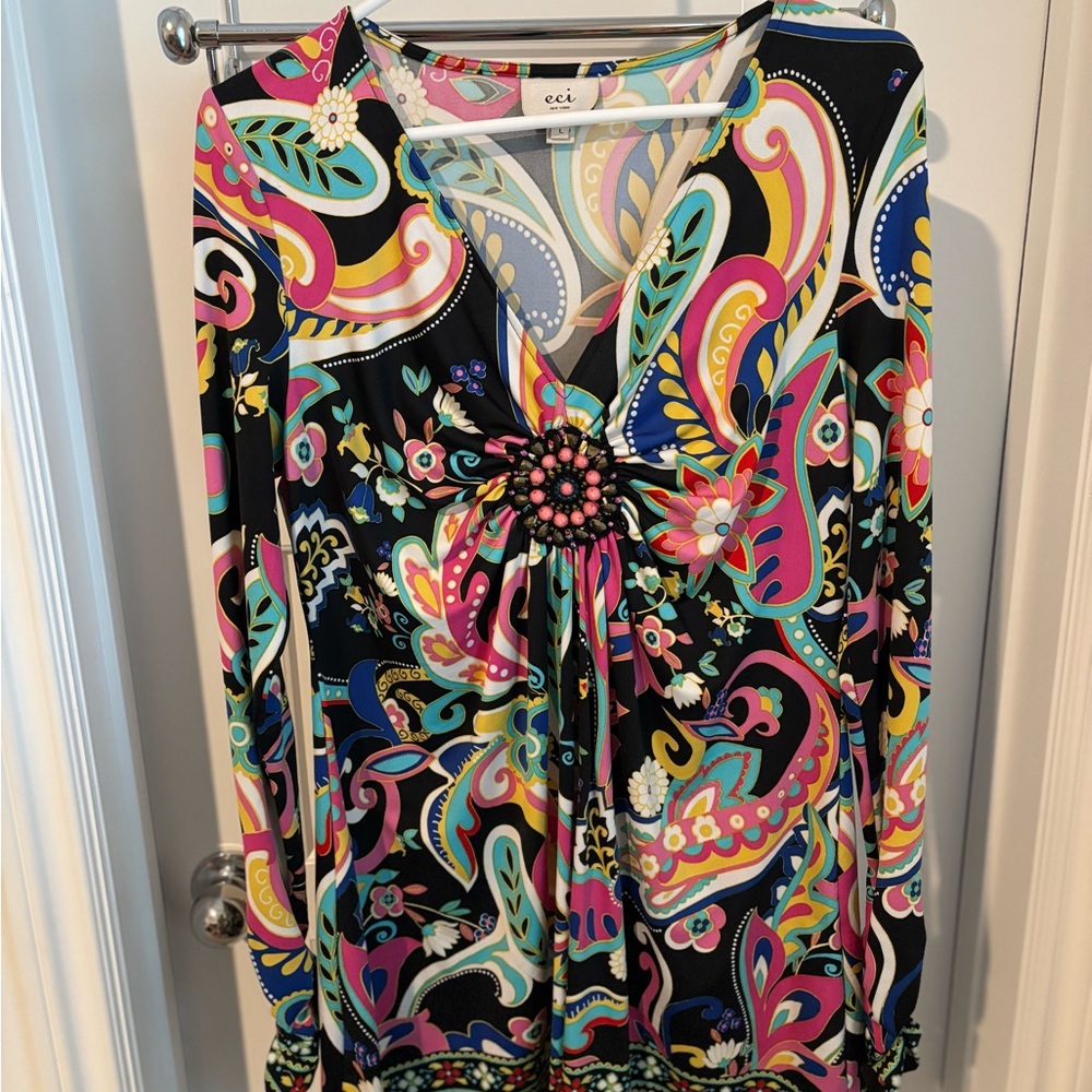 ECI Colorful Paisley Floral Top